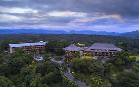 Earl's Regency Hotel
